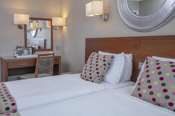 Classic Room, 2 Twin Beds, Non Smoking