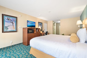Standard Room, 1 Queen Bed