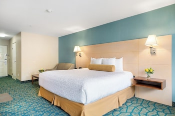 Standard Room, 1 Queen Bed