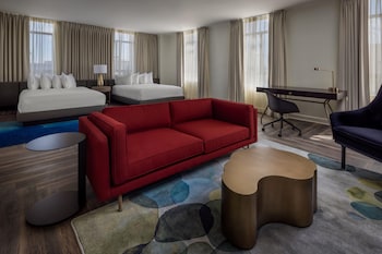 Room, 2 Queen Beds (Oversized)