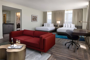Room, 2 Queen Beds (Oversized)