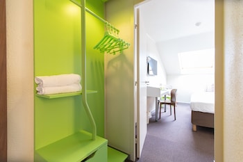 Standard Room, Multiple Beds