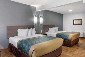 Standard Room, 2 Queen Beds, Non Smoking