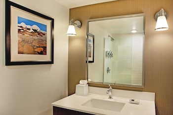 Room, 2 Queen Beds, Hearing Accessible