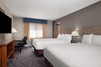 Suite, 2 Double Beds, Accessible, Non Smoking (Mobility)