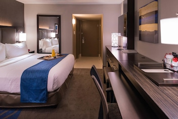 Room, 1 King Bed, Mobility Accessible, Non Smoking