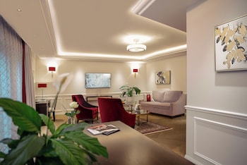 Grand Suite, 1 King Bed, Terrace, City View