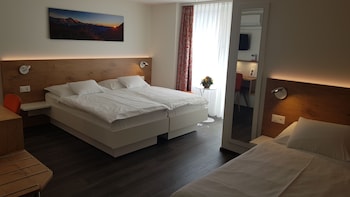 Superior Triple Room, Mountain View, Mountainside