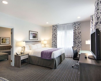 Suite, Multiple Beds, Non Smoking