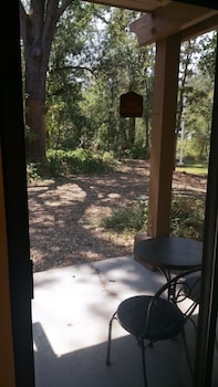 Standard Room, 1 King Bed, Accessible, Non Smoking (View)