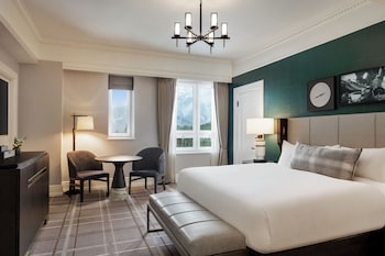 Deluxe Room, 1 King Bed