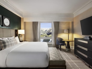 Room, 1 King Bed (Fairmont View)