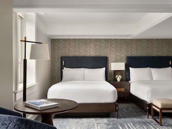 Deluxe Room, 2 Queen Beds