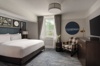 Room, 1 King Bed (Gatehouse)