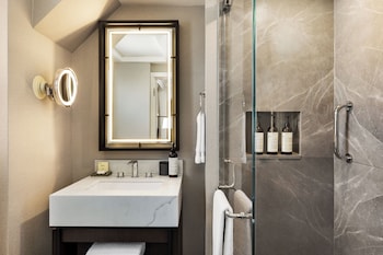 Suite, 1 Bedroom (King)