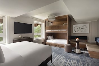 Family Room, Multiple Beds (Gatehouse)