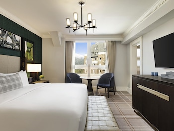 Deluxe Room, 2 Queen Beds
