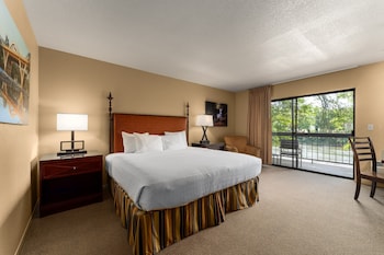 Standard King Room with Riverview
