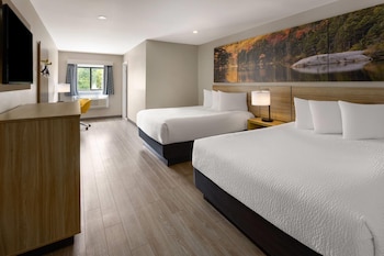 Room, 2 Queen Beds, Non Smoking