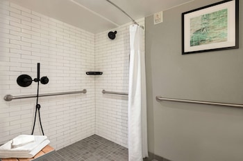 Room, 2 Double Beds, Accessible (Roll-In Shower, Bonita Vista)