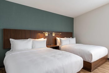 Standard Room, 2 Queen Beds, Non Smoking