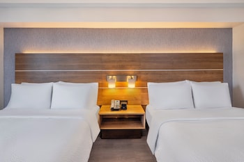 Standard Room, 2 Queen Beds