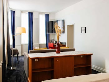 Suite, 1 King Bed with Sofa bed (Cathedral View)