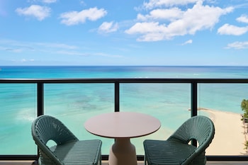 Room, 1 King Bed, Oceanfront