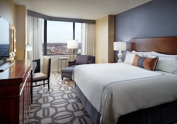 Deluxe Room, 1 King Bed