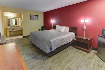 Standard Room, 1 King Bed, Non Smoking