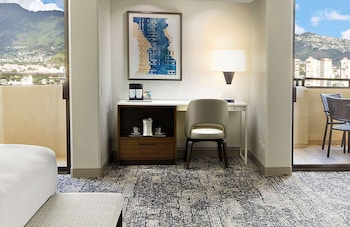 Family Room, Multiple Beds (Tapa Collection)