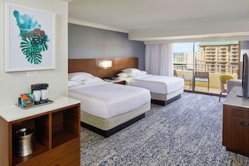 Room, 2 Queen Beds, Accessible, Ocean View (Bathtub)