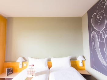 Standard Room, 2 Twin Beds