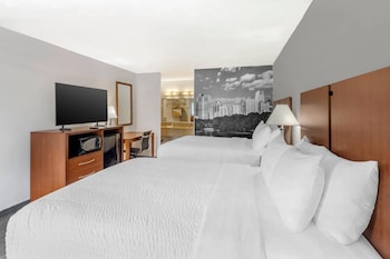 Standard Room, 2 Queen Beds, Smoking