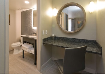 Suite, 1 Bedroom (Fitness Suite)