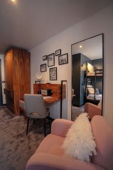 Family Room Vue Village