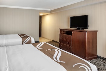 Suite, 2 Queen Beds, Accessible, Non Smoking