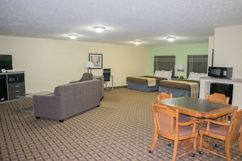 Standard Room, 2 Queen Beds, Non Smoking (Third bed is a Sofabed)