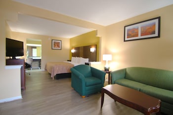 Suite, 1 King Bed with Sofa bed, Non Smoking
