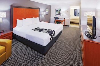 Deluxe Room, 1 King Bed, Non Smoking