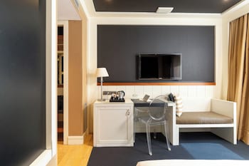 Economy Double or Twin Room
