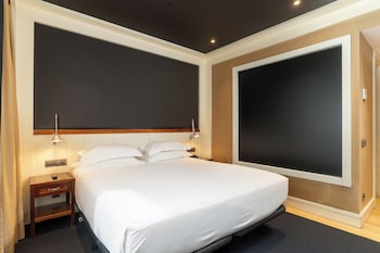 Economy Double or Twin Room