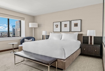 Room, 1 King Bed (High Floor)