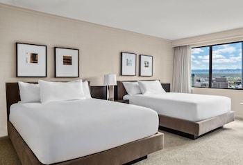 Room, 2 Queen Beds (High Floor)