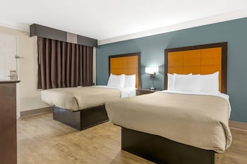 Standard Room, 2 Double Beds, Non Smoking