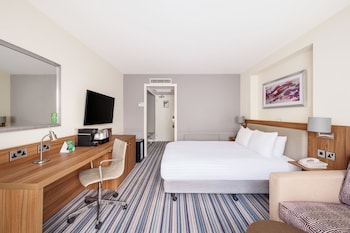 Premium Room, 1 Double Bed (Stocked Minibar)