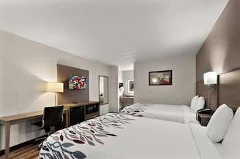 Deluxe Room, 2 Queen Beds, Non Smoking (First Floor)