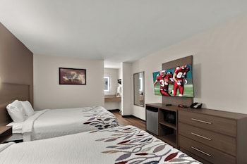 Deluxe Room, 2 Queen Beds, Non Smoking (First Floor)