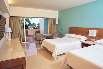 Deluxe Room, 2 Double Beds, Terrace, Garden View (Terrace)