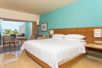 Deluxe Room, 1 King Bed, Terrace, Ocean View (Terrace)